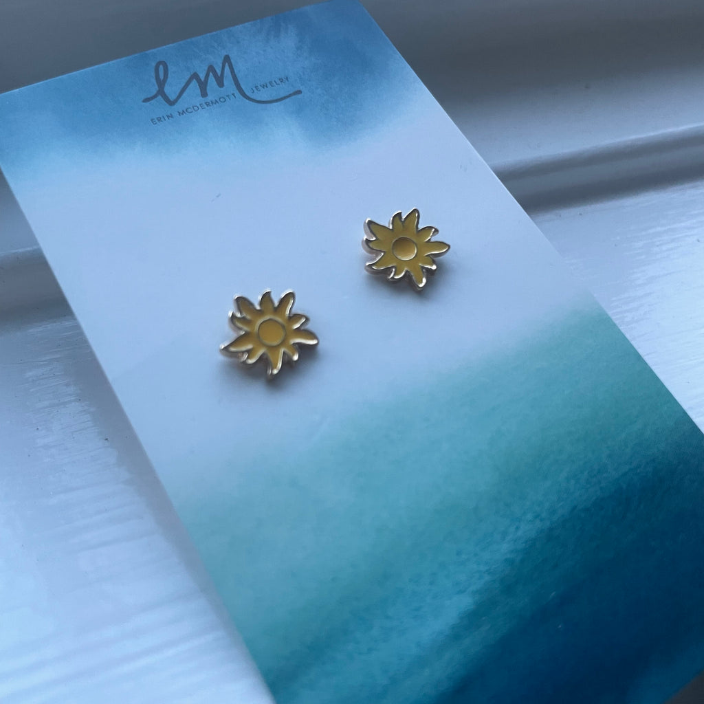 Sunshine Studs