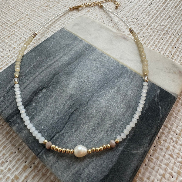 White Sands Necklace